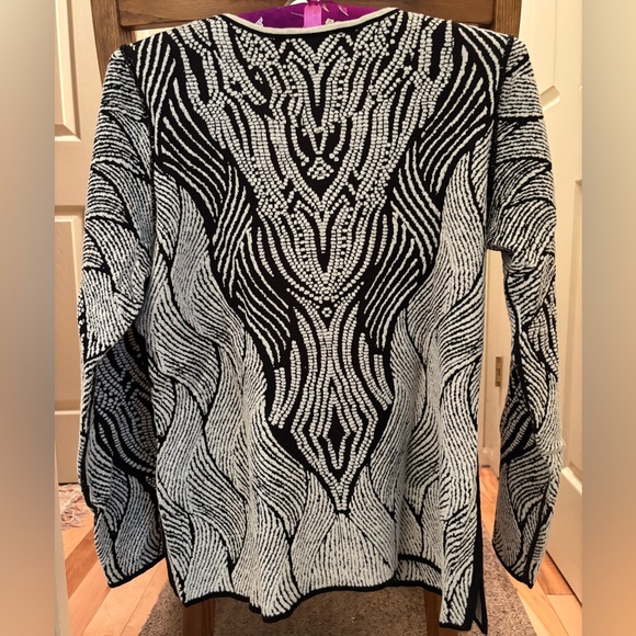 NIC+ZOE Black and White Patterned Sweater - Picture 2 of 4